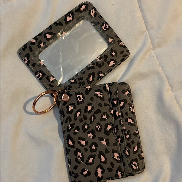 Handbags - Never used brand new wallet